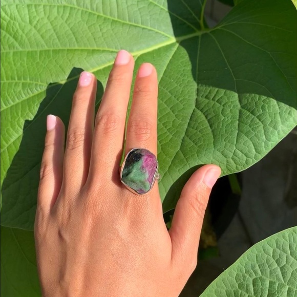 NWT Rough Ruby Zoisite Ring Size 9.75 Sterling Silver - Picture 4 of 5